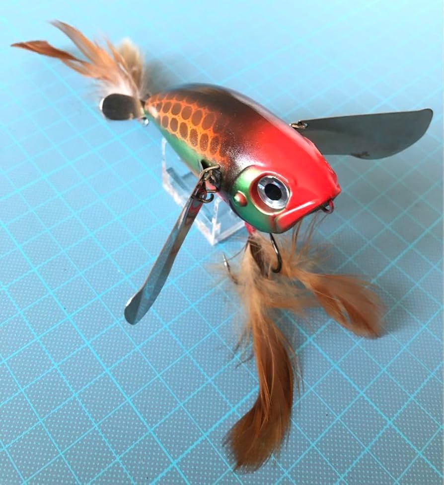 ナマズ バス 雷魚 ルアーまとめ売り　ケース付き カエルルアー バス 雷魚 ナマズ釣り ソフトルアー 5色セット